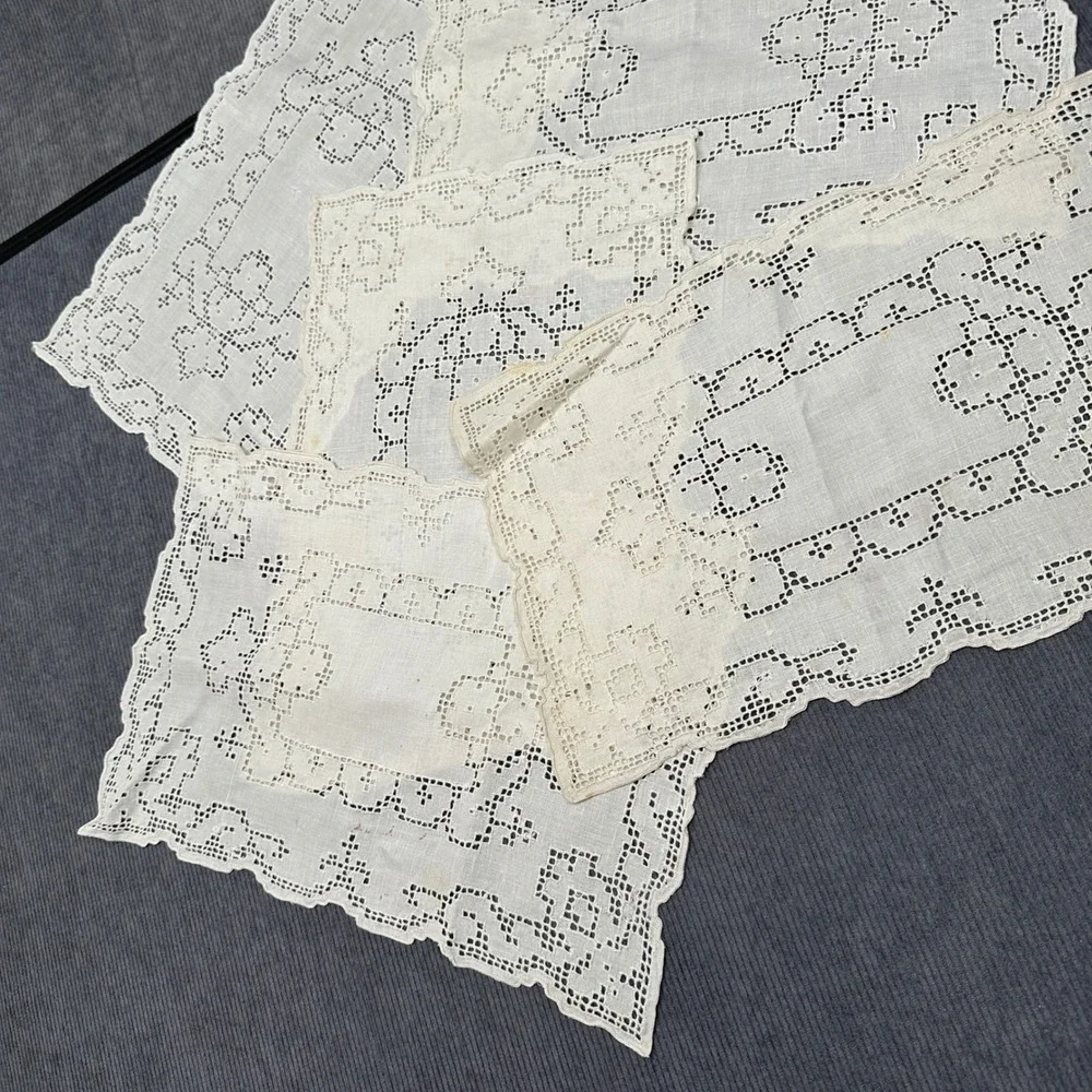 Vintage Cream Lace Placemats Set of 5 Openwork Scalloped Linen Rectangular 16x11